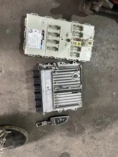 Компютър/бдц/ключ бмв 5 г30/31 530хд 265 ( computer/bdc/key bmw g30/31