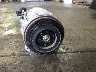 Компресор климатик бмв 7 серия г11/12 730 ( kompresor bmw g11/12 ) — снимка 3