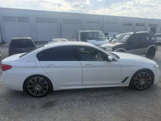 Bmw G30 520d 190hp М-пакет НА ЧАСТИ ( бмв г30 520д 190 коня ) — снимка 5