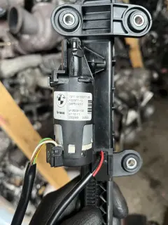 Подавачка колан бмв 3 е92 ( podavachka kolan bmw 3 e92 ) — снимка 3