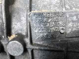 Скоростна кутия автомат бмв е90 330хд 245 ( skorosti bmw 330xd 245hp ) — снимка 3