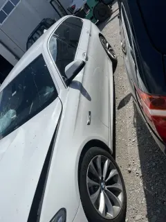 Bmw F11 520d 184hp НА ЧАСТИ ( бмв ф11 520д 184 коня ) — снимка 2