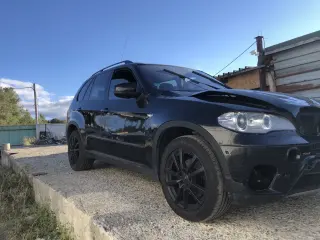 Bmw x5 e70 3.0d 245hp LCI НА ЧАСТИ ( бмв х5 е70 3.0д 245  фейслифт ) — снимка 2