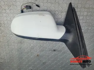 Огледало (дясно) за Audi Q3 8U