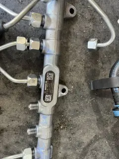 Помпа/дюзи/рейл бмв г30/31 540хд 320 ( pompa/diuzi/reil bmw g30 540xd — снимка 5