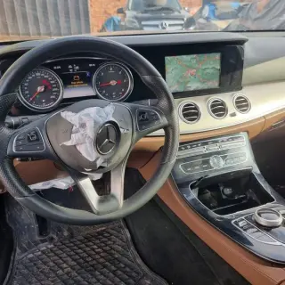 Mercedes E 220 W213 4 matic комби 2018г. на части 
! ! ! За ин — снимка 8