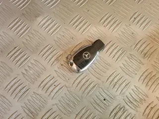 Контактен ключ за Mercedes S320 CDI W221