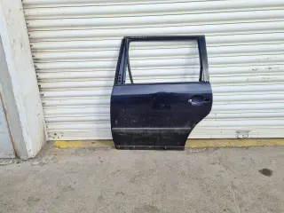 Задна лява врата за VW Passat B5- Комби
