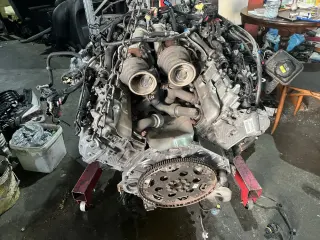 Напълно обурудван двигател бмв М5 Ф90 625 ( dvigatel bmw M5 F90 625hp) — снимка 3
